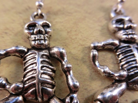 Skelett Ohrringe Vintage Optik skull Mumie